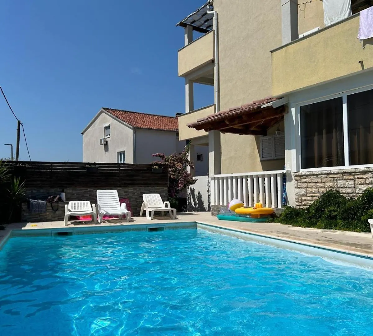 Apartman Jelena 1 Biograd Na Moru 0*,  Croácia