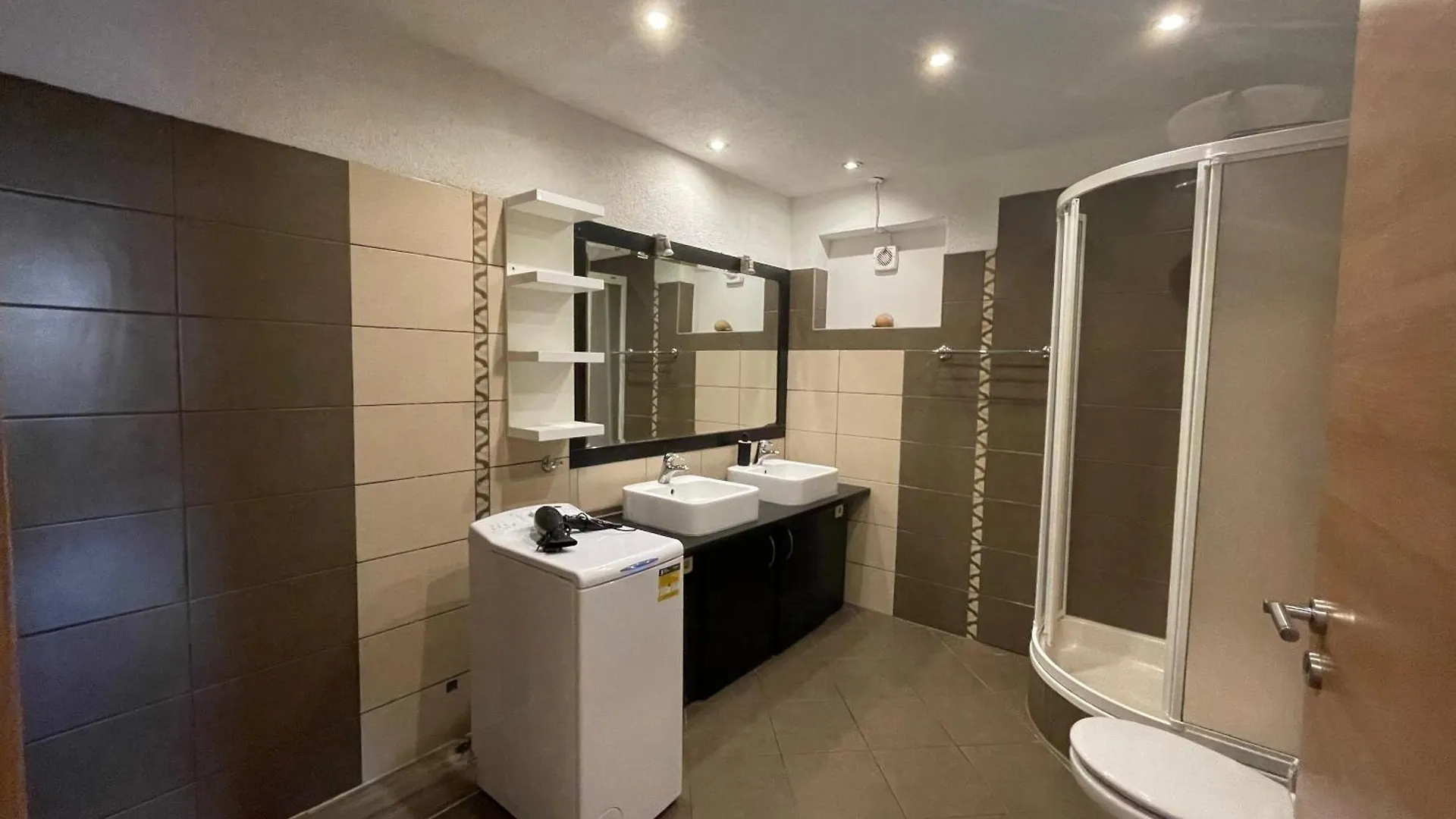 Apartman Jelena 1 Biograd Na Moru